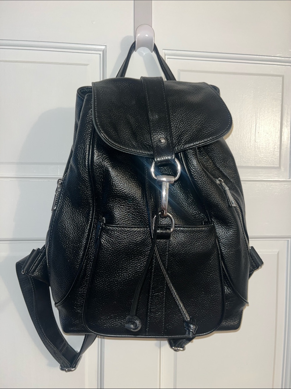 Coolcy Black Leather Drawstring Backpack